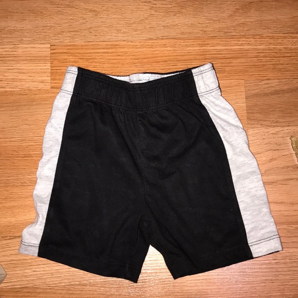 Bundle of Pants and Shorts - Picture 4 of 7